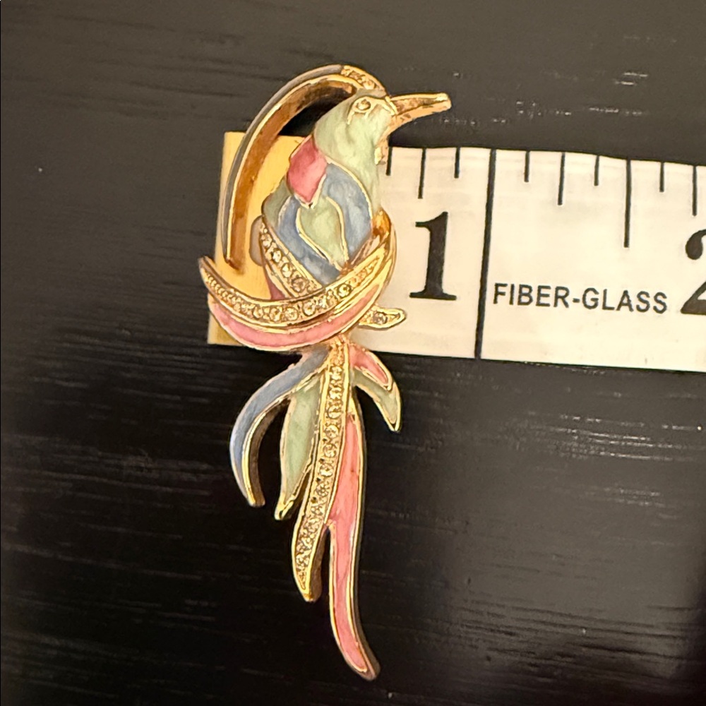vintage Plainville Stock Co. Tropical Bird enameled brooch - Picture 6 of 6